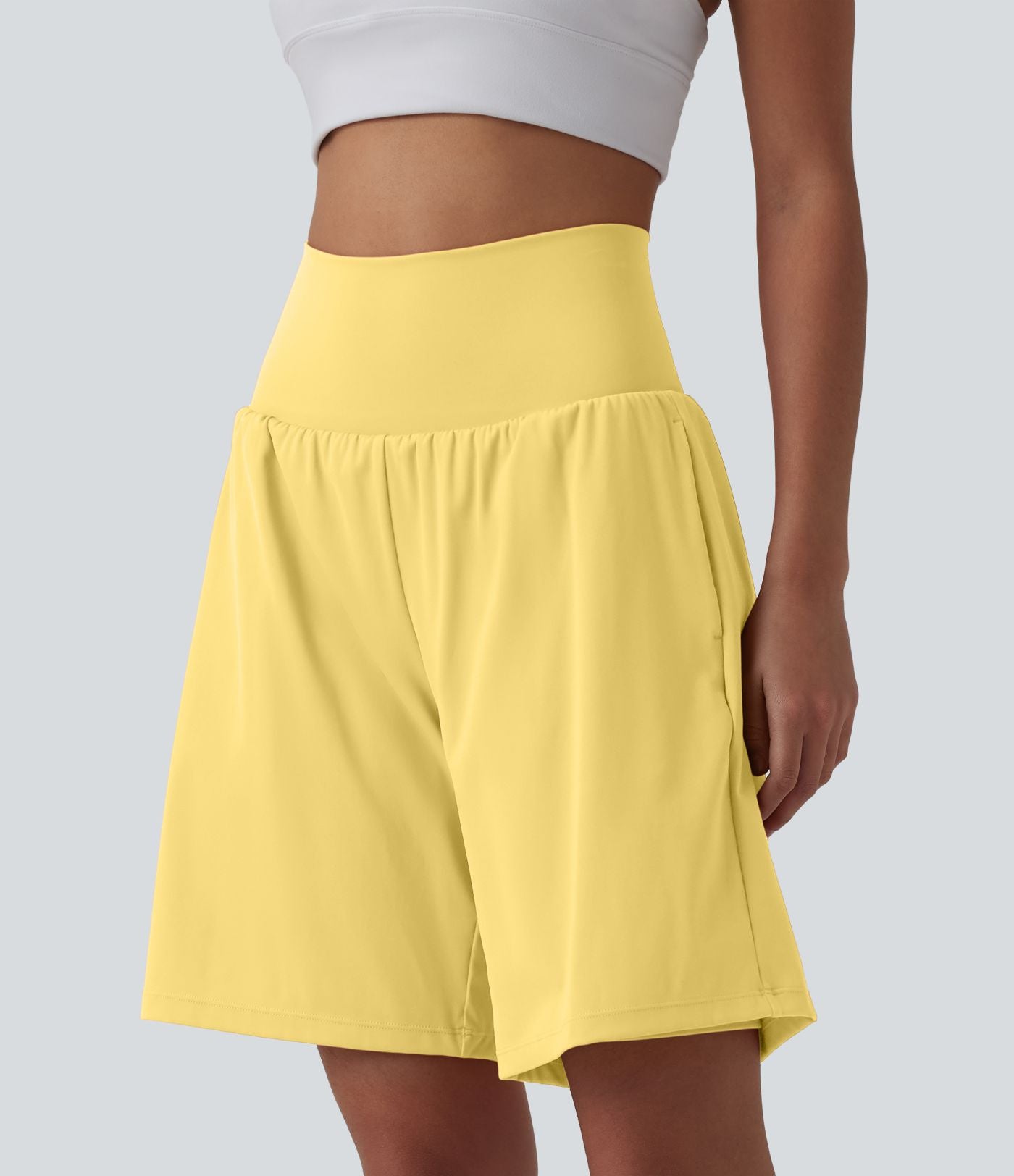 Short de yoga 2-en-1 SoftlyZero™ Airy taille très haute effet frais InstantCool 22,8 cm avec poches