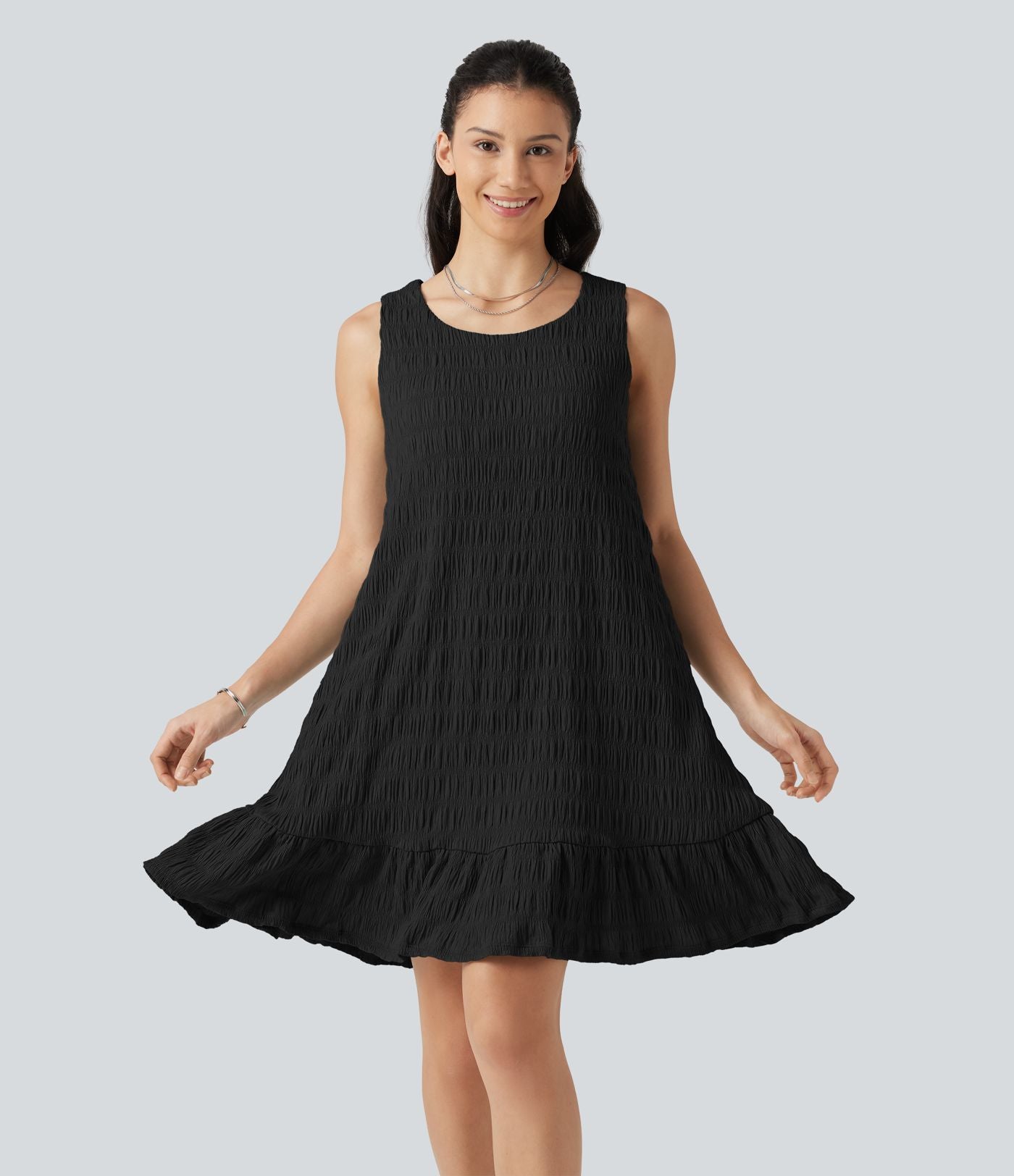 Robe mini sans manches à encolure arrondie avec ourlet à volants, coussinets amovibles et bonnets E à G