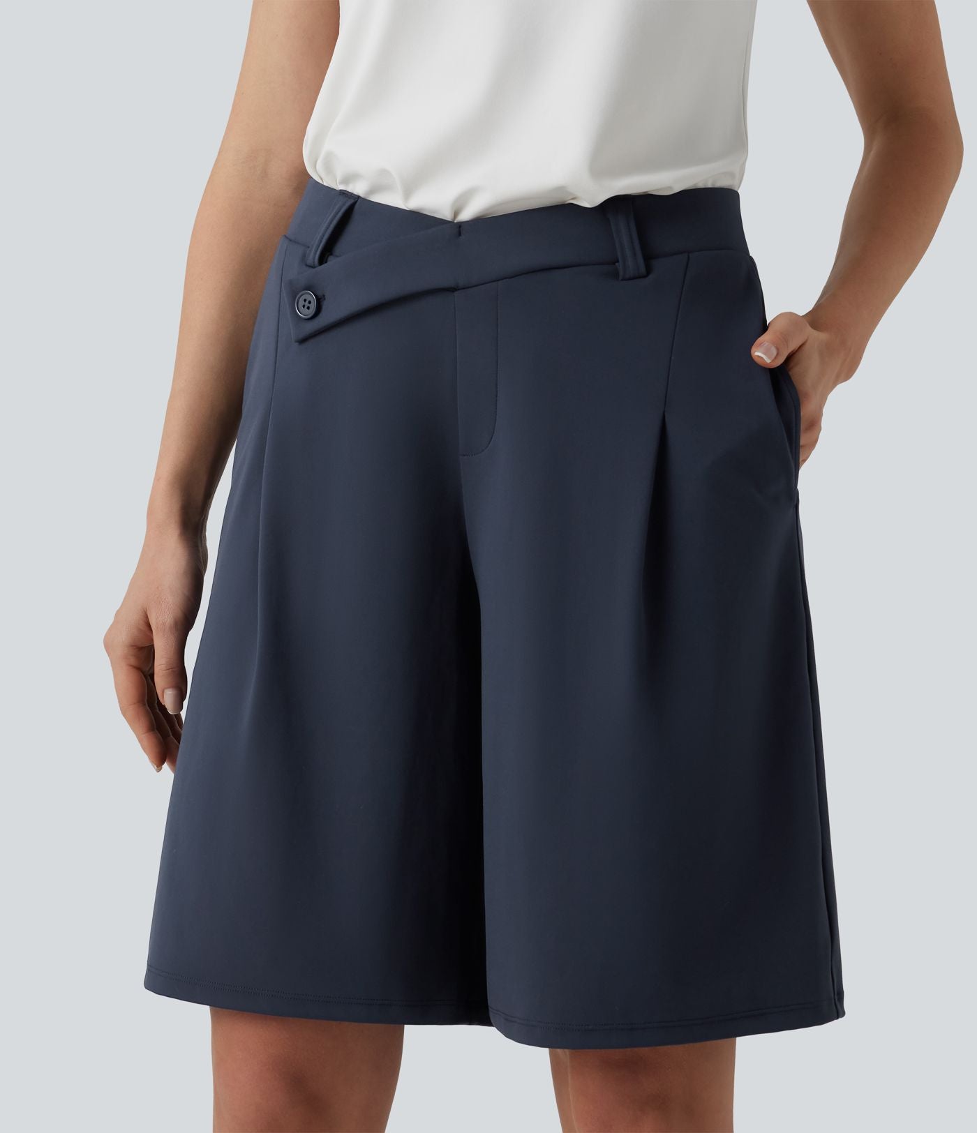 Short tailleur DayStretch mi-taille asymétrique 25 cm avec poches