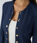 Blazer tailleur ajusté à col rond, manches longues avec boutons décoratifs