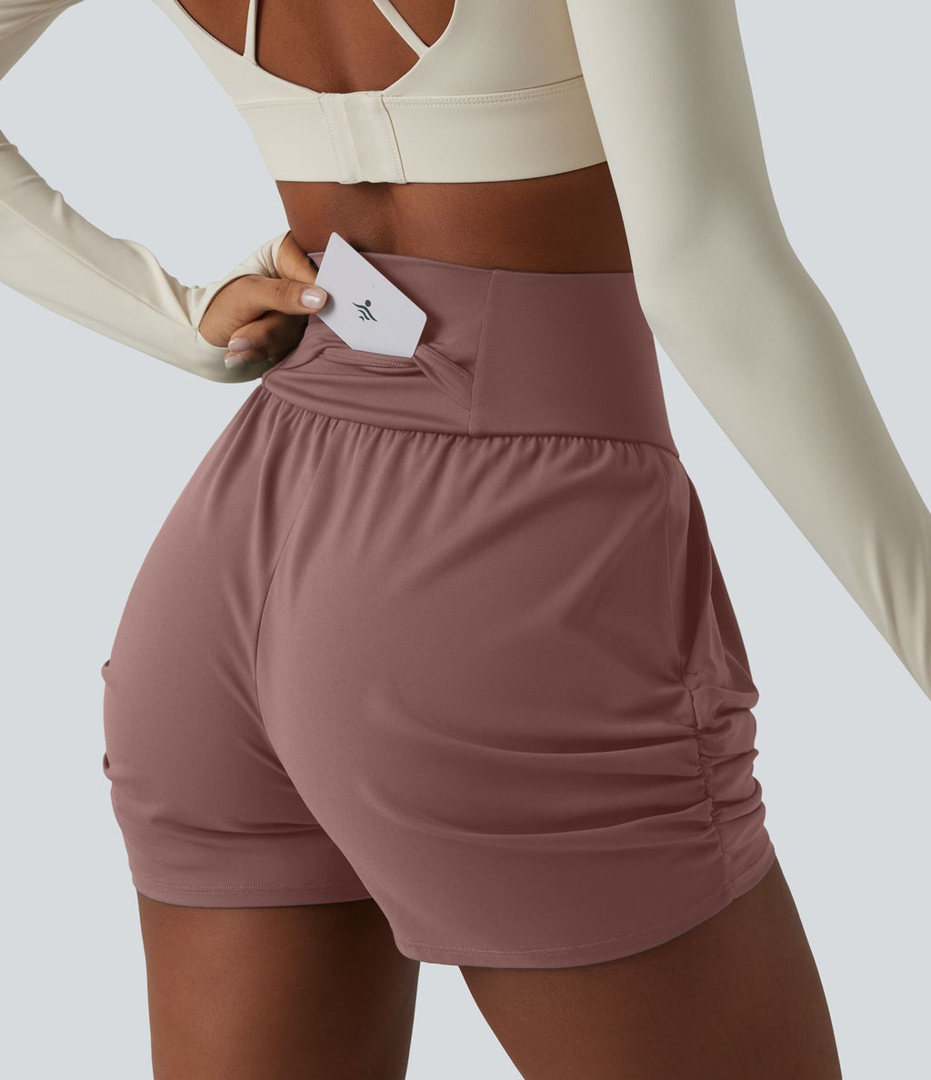 Short de yoga SoftlyZero™ Airy taille haute froncé effet frais InstantCool 7,5 cm avec poches