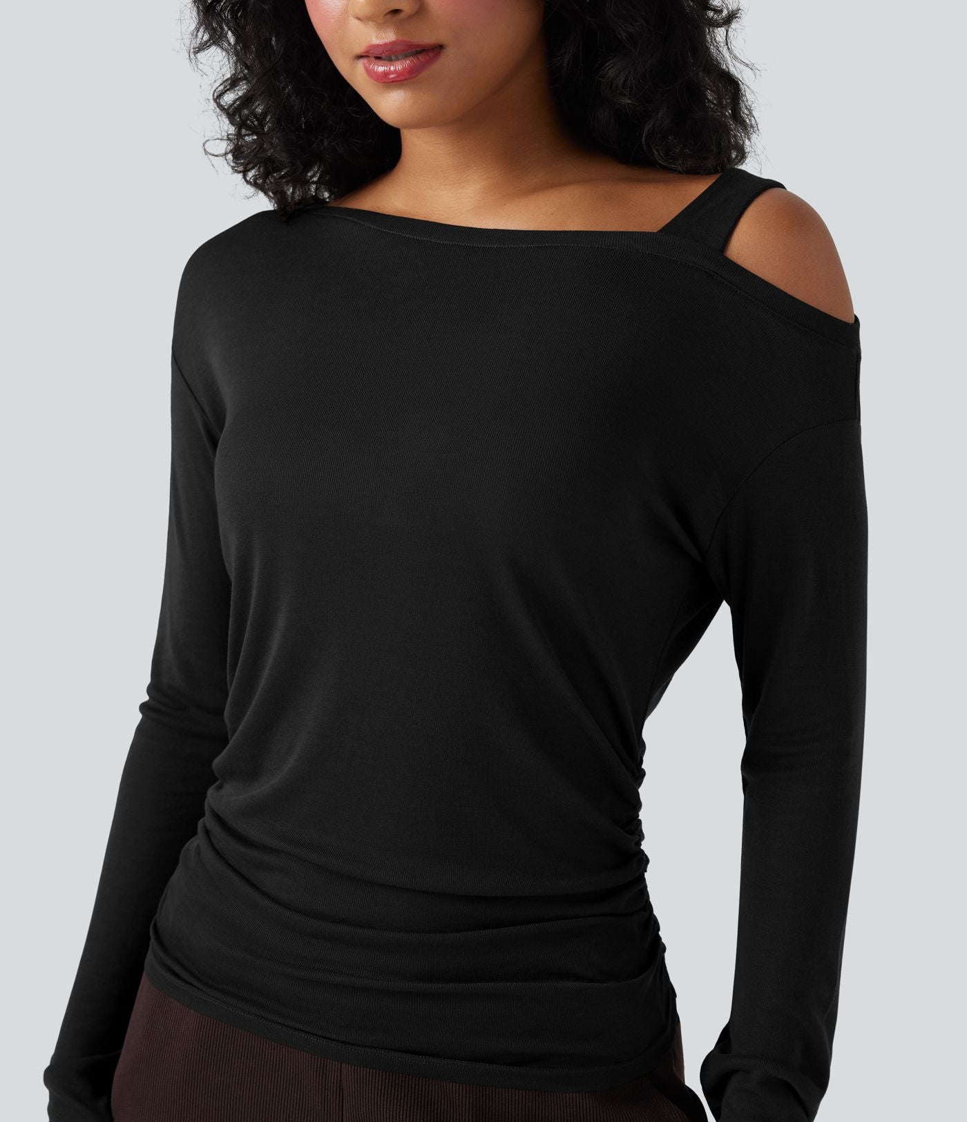 T-shirt décontracté asymétrique en mélange de laine à une épaule et manches longues