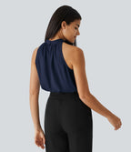 Blouse Travail Sans Manches Ourlet Courbé Col Haut Découpe au Dos Plis