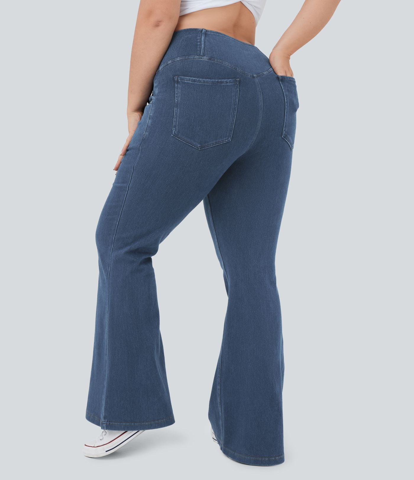 Jean super évasé Halara Flex™ grande taille en maille denim extensible délavée taille haute avec poches croisées effet frais InstantCool respirant