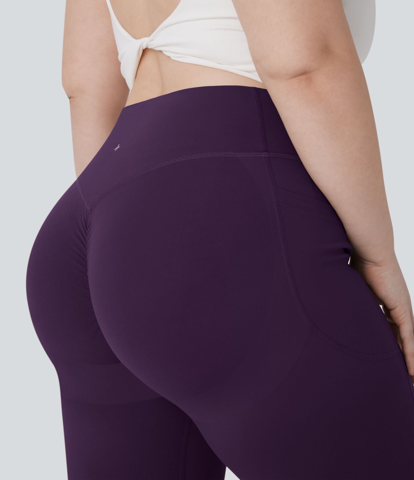 Pantalon de yoga à coupe bootcut gainant galbant taille haute grande taille avec effet scrunch et poches Halara UltraSculpt™