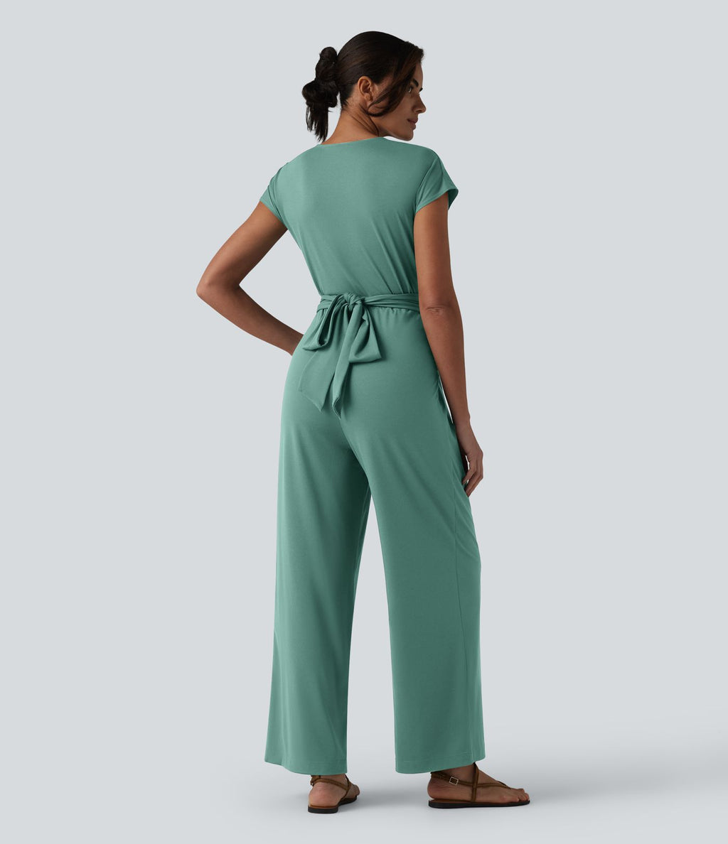 Combinaison tailleur plissée croisée col V à manches courtes avec lien noué et poches — Easy Peasy