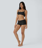 Shorty uni taille basse, très extensible et doux pour la peau