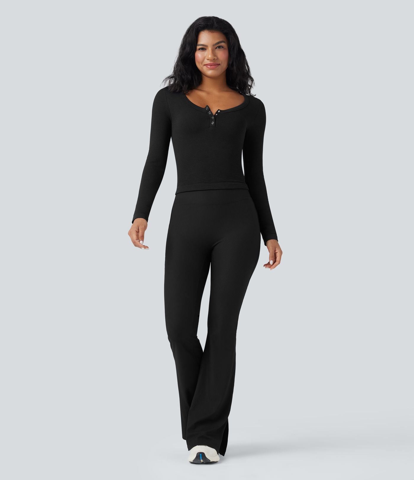 Haut de sport yoga ajusté col Henley en maille gaufrée à manches longues sans couture OneForm Seamless Flow