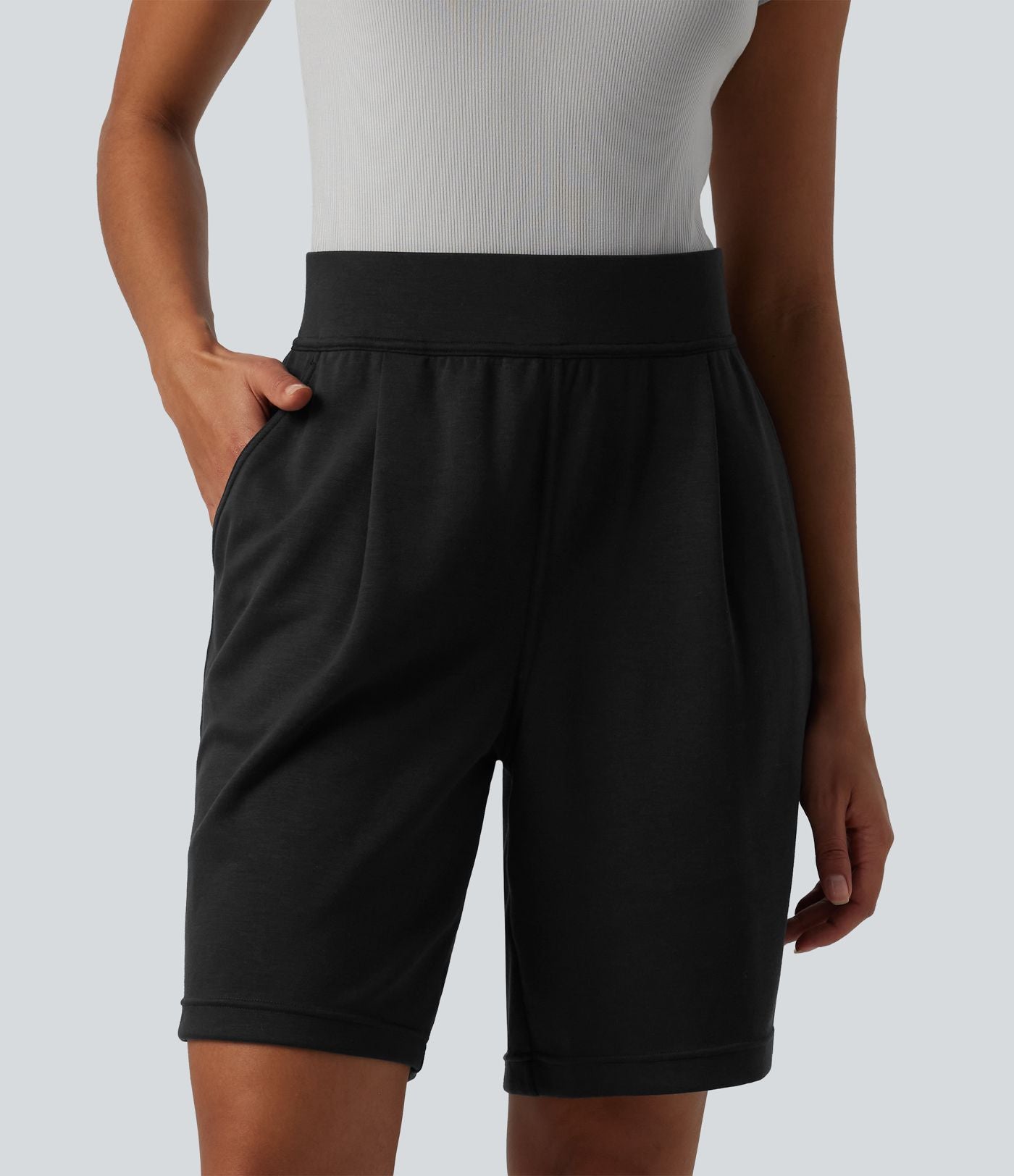 Short tailleur taille haute avec poches