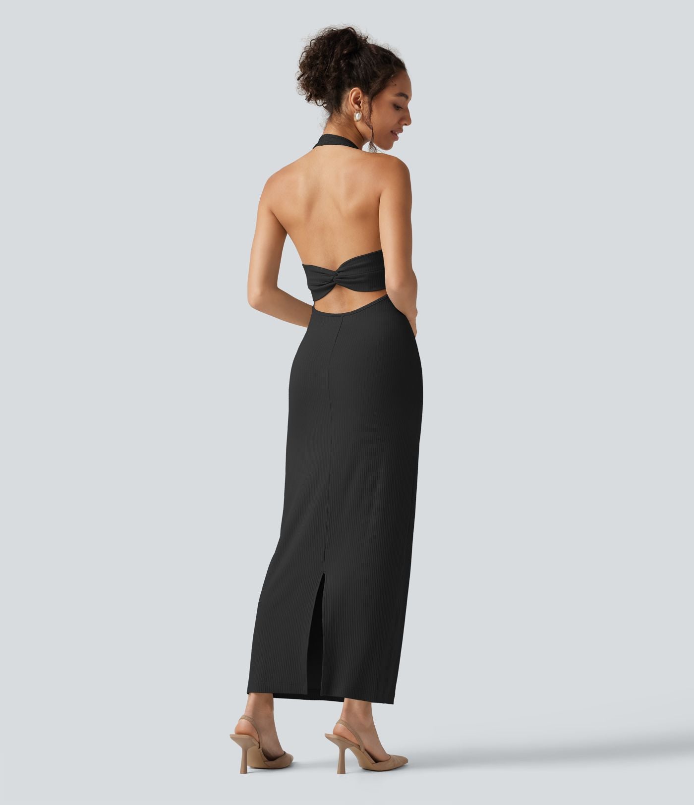 Robe midi moulante en maille côtelée à col halter
