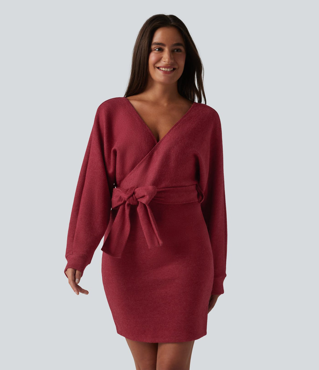Robe courte décontractée col V croisé manches chauve-souris ceinturée