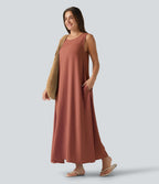 Robe débardeur midi unie sans manches à col rond et poches