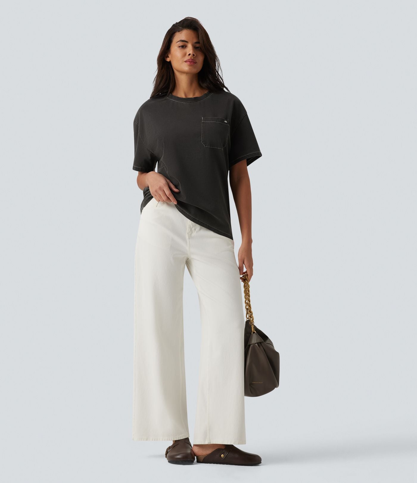 Halara Flex™ T-shirt en denim col rond manches courtes avec poche