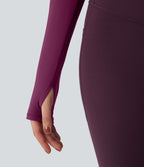 Haut de sport yoga court SoftlyZero™ Plush manches longues avec trous pour pouces et résille contrastante