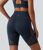 Short cycliste de yoga Halara UltraSculpt™ taille haute, gainant, en dentelle contrastée, 23 cm, avec poche
