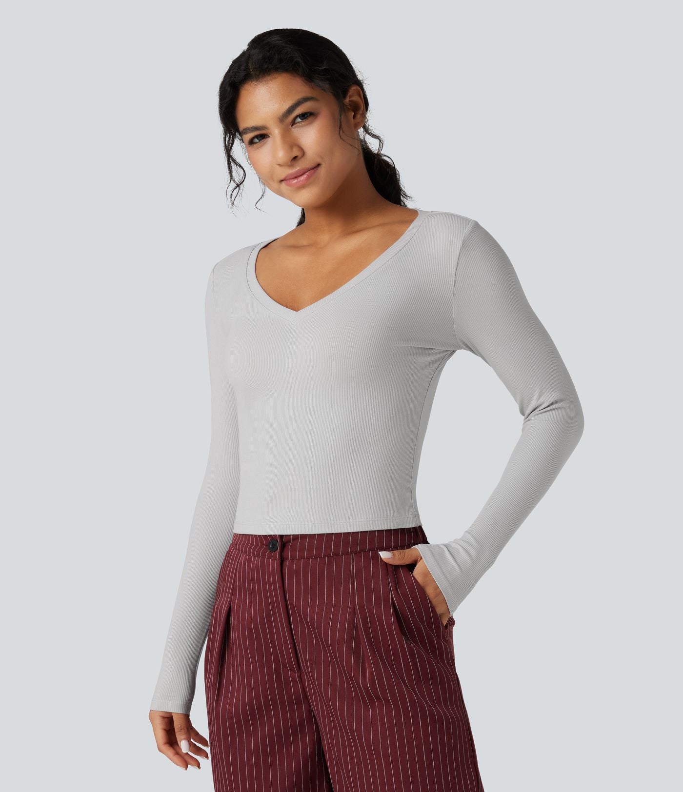 T-shirt tailleur côtelé court col V manches longues