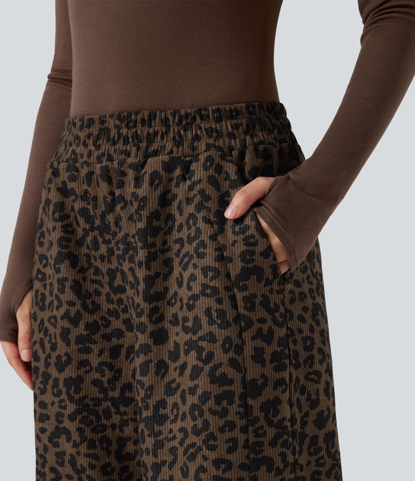 Pantalon léopard velours côtelé imprimé coupe droite mop taille haute avec poches
