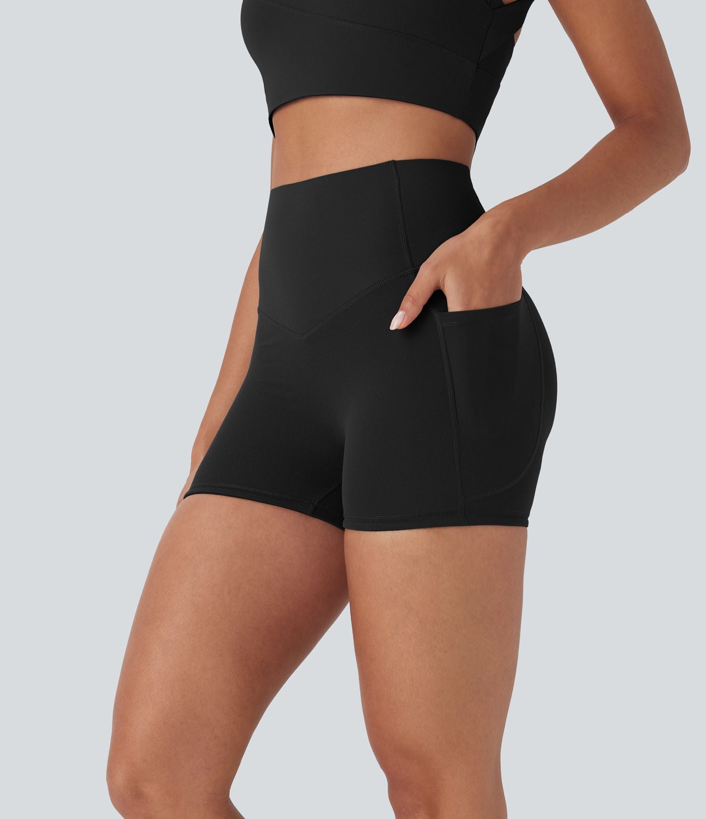 Short cycliste 7,5 cm d'entraînement gainant galbant taille haute avec poches Halara UltraSculpt™