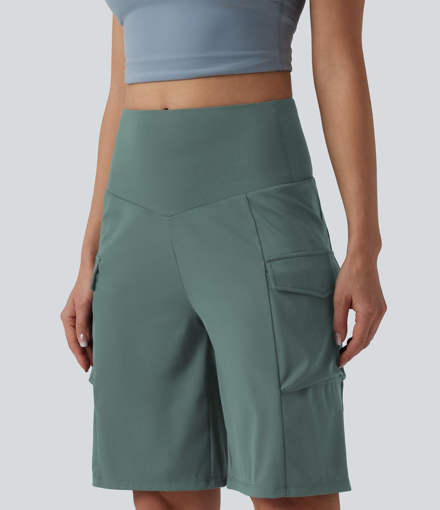 Short cargo yoga ample taille mi-haute avec poches