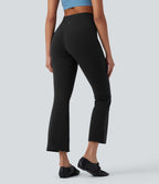 Pantalon 7/8 de yoga à coupe bootcut gainant taille haute avec poches Halara UltraSculpt™