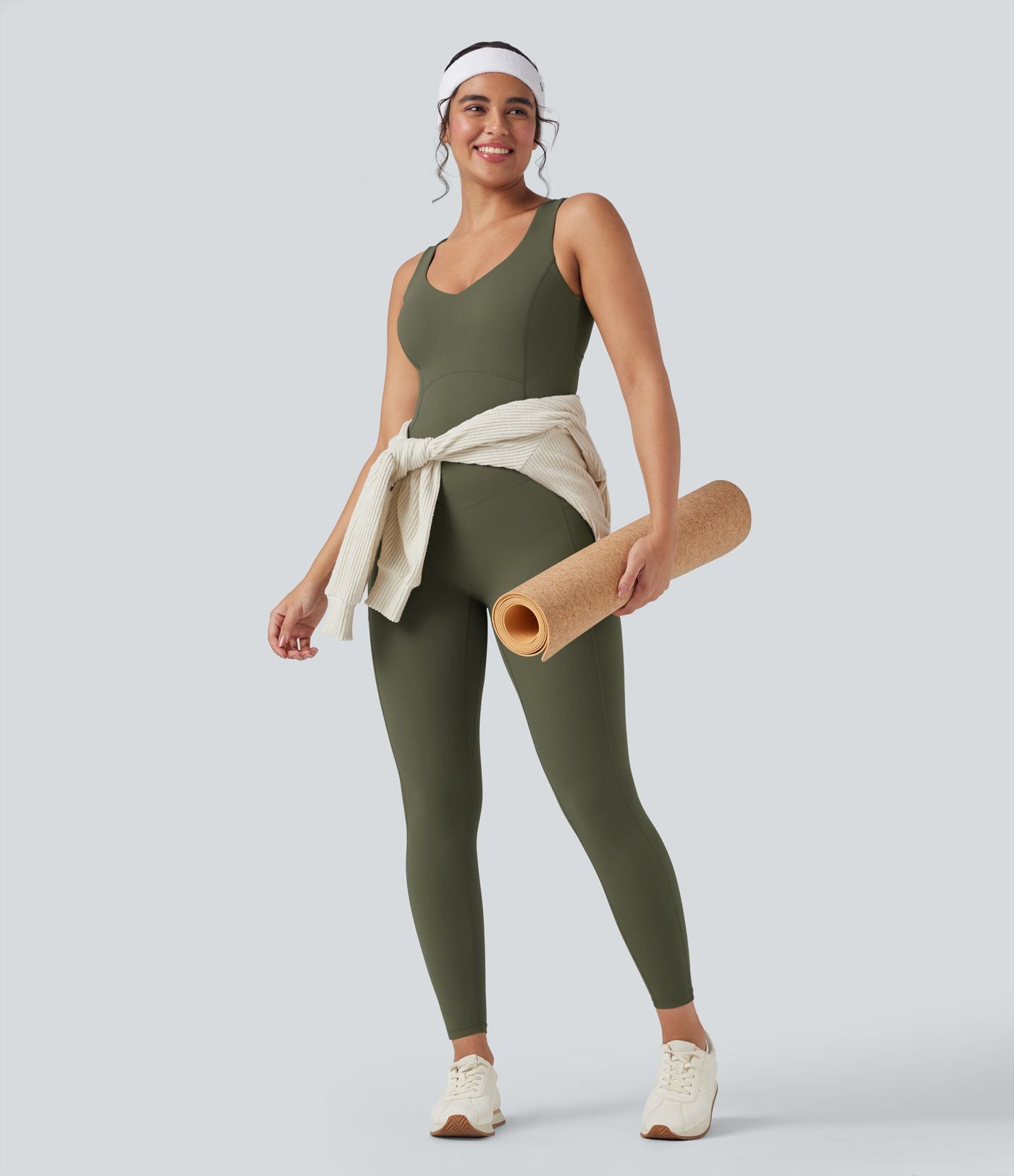 Combinaison de sport Halara UltraSculpt™ col V gainante push-up à poches