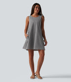 Robe débardeur mini décontractée col rond sans manches en vichy froissé avec poches