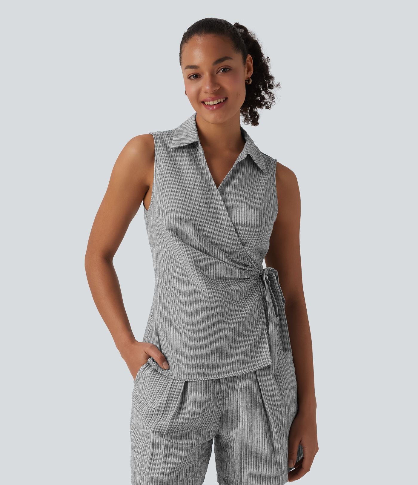 Chemise décontractée aspect lin sans manches col cache-cœur avec lien latéral