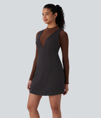 Robe courte rayée col en V bretelles ajustables à boutons