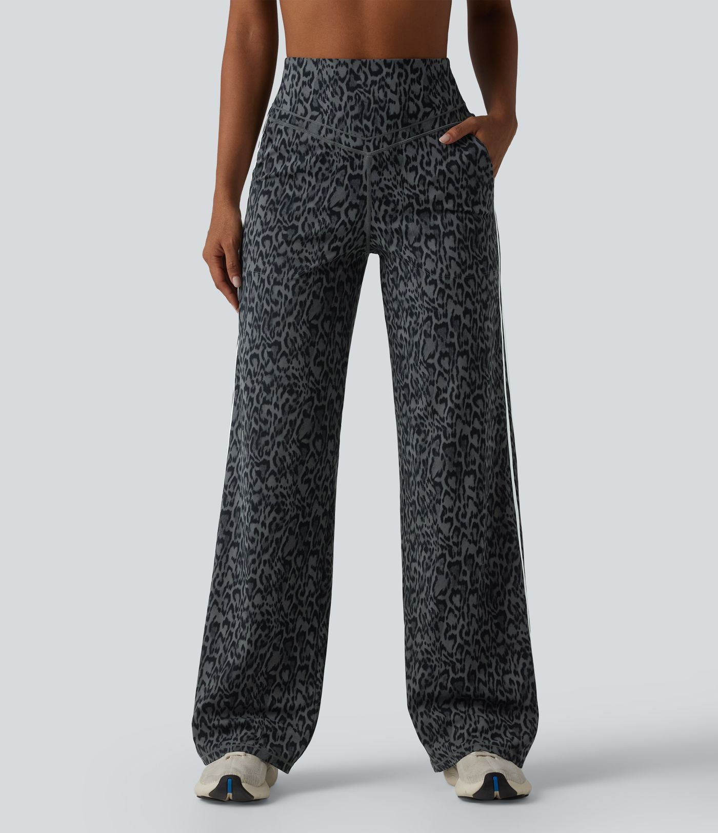 Halara UltraSculpt™ Pantalon de yoga droit taille haute imprimé léopard ventre plat avec bandes latérales et poches