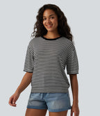 Pull décontracté rayé col rond manches courtes aspect lin