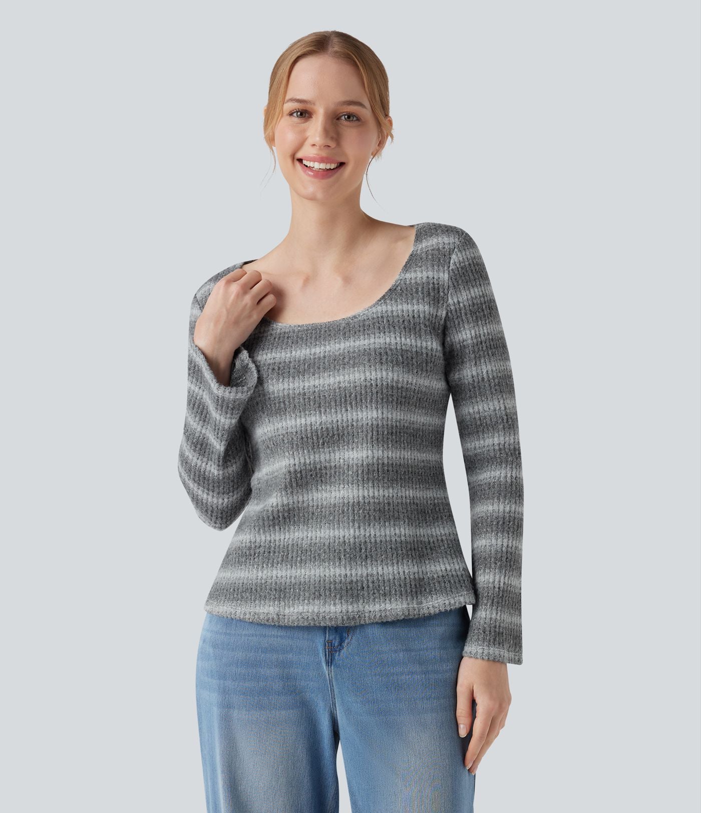 T-shirt tricoté décolleté rond à manches longues en maille gaufrée à rayures dégradées