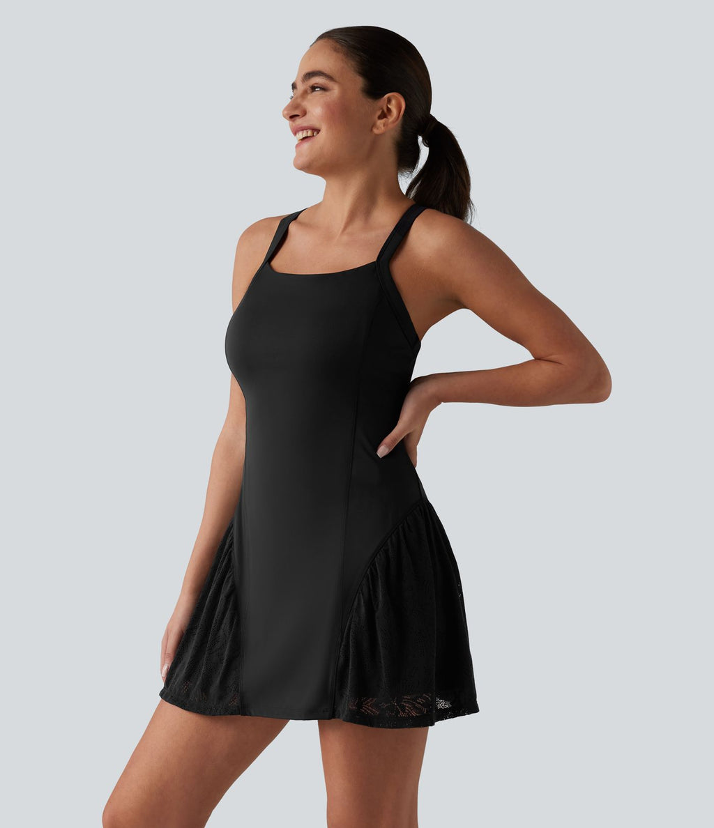 Robe de tennis Easy Peasy SoftlyZero™ dos croisé avec dentelle contrastée, brassière intégrée, à effet frais InstantCool et poches, protection solaire UPF50+