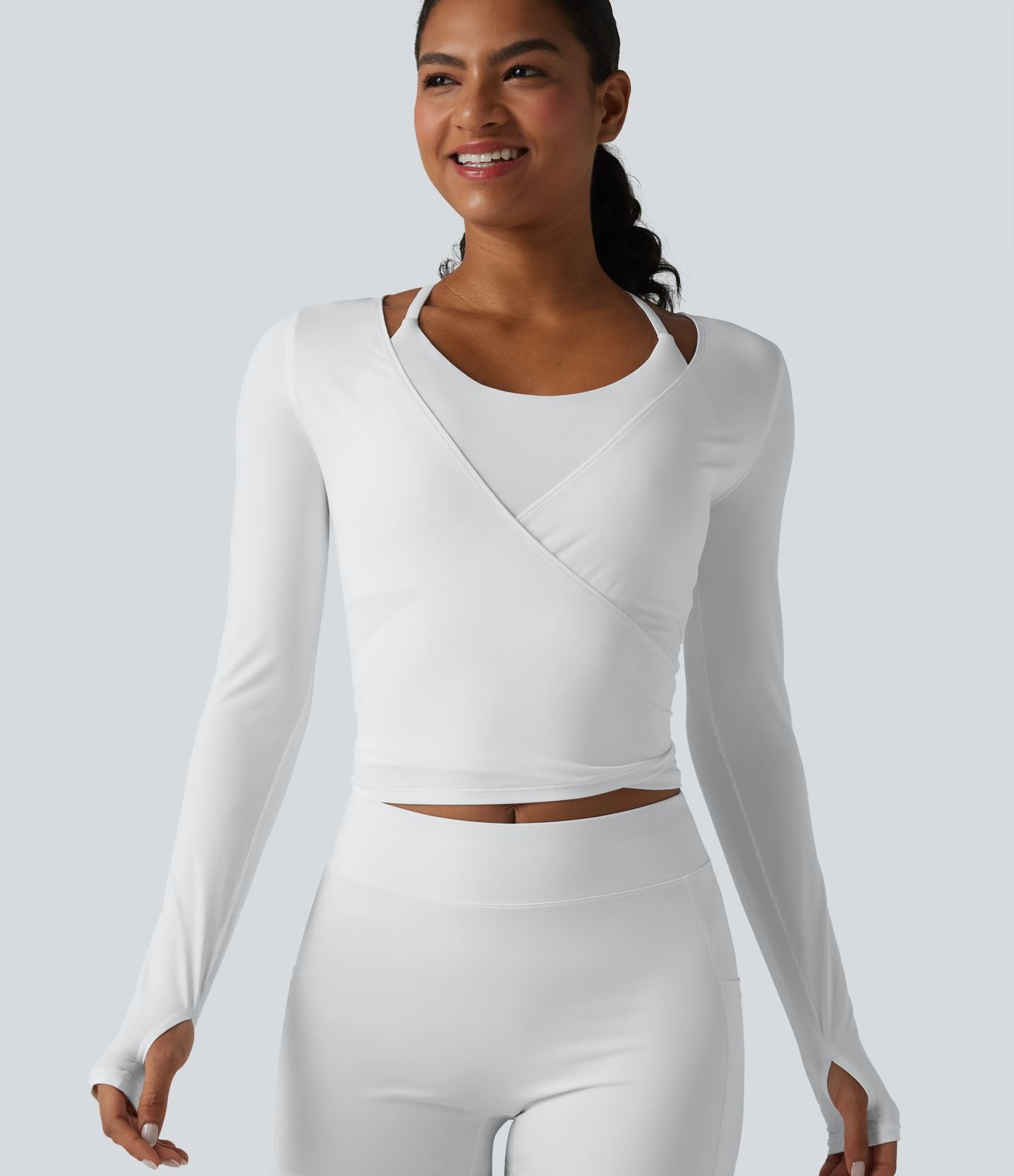 Haut de yoga à manches longues et bretelles croisées, toucher doux, protection solaire UPF50+