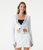 Haut yoga crop top SoftlyZero™ Plush à manches longues avec passe-pouces, nœud devant et dentelle contrastée