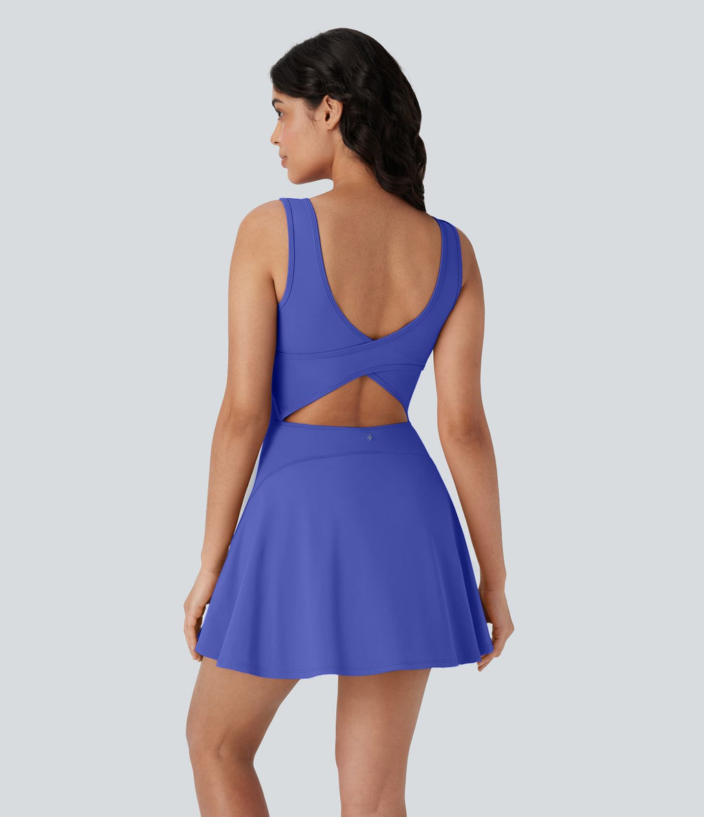 Softlyzero™ Airy Robe Sport de danse courte 2-en-1 avec dos nu croisé, encolure en U et poches latérales