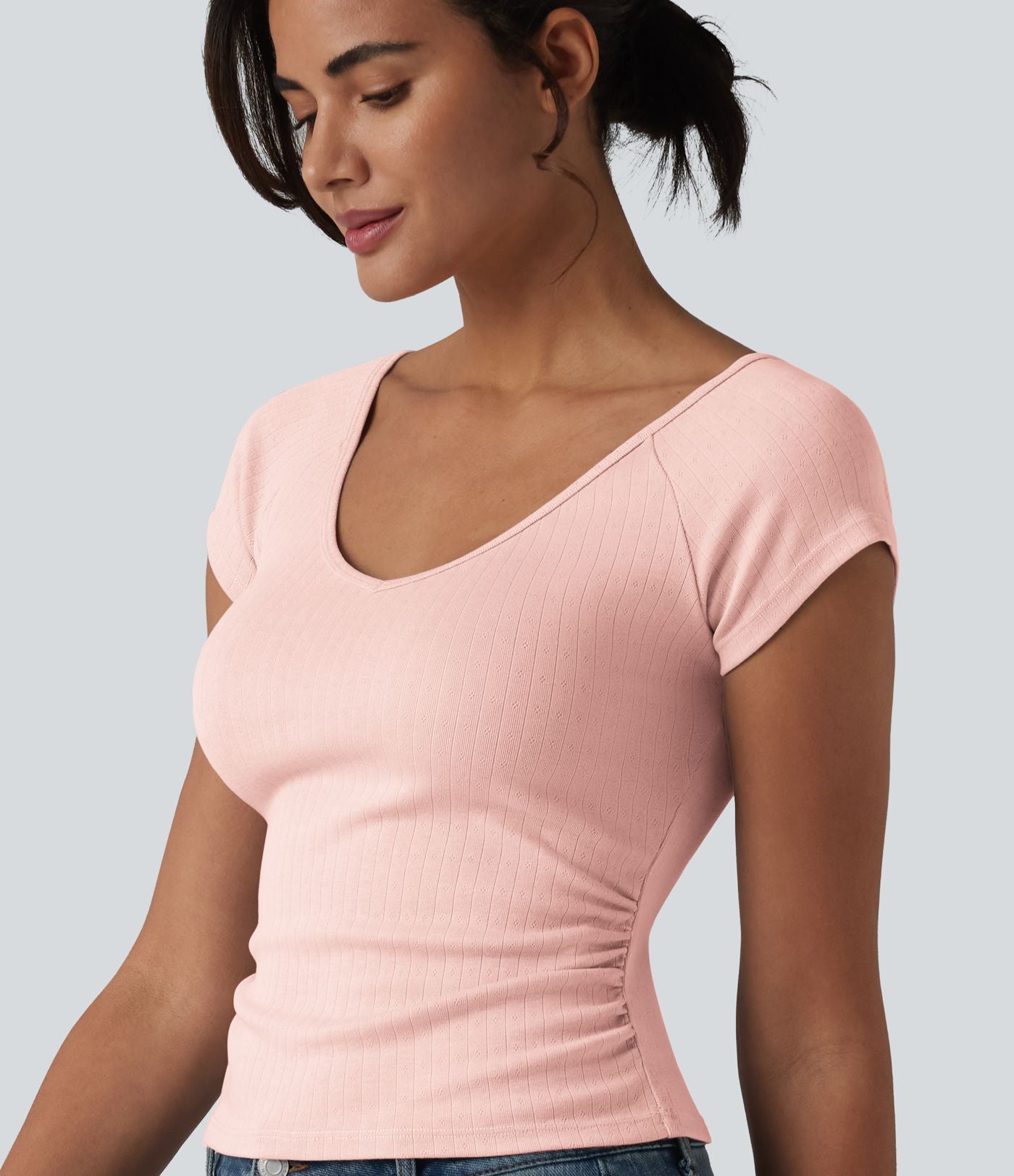 T-shirt col V manches courtes avec fronces