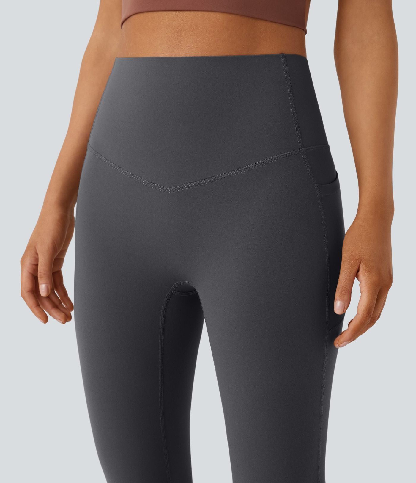 Pantalon de yoga à coupe bootcut gainant taille haute avec poches Halara UltraSculpt™