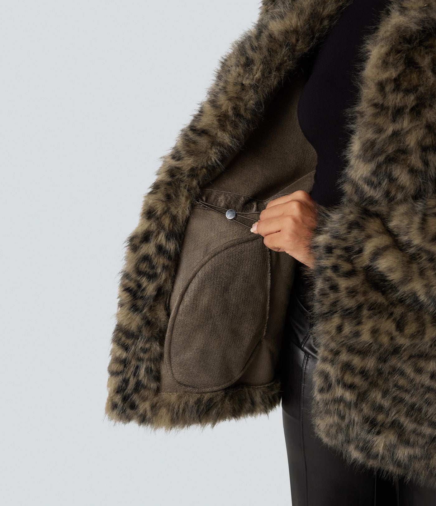 Manteau fausse fourrure col chemise manches longues avec poches