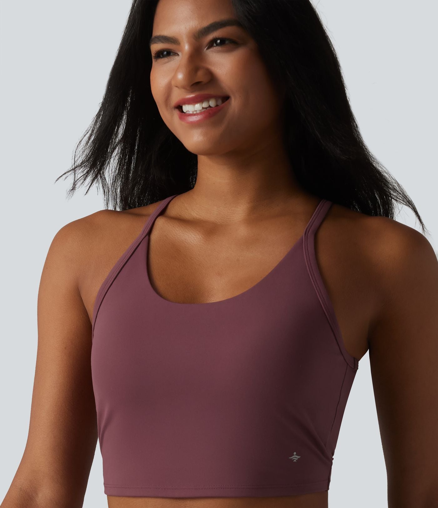 Débardeur de yoga SoftlyZero™ en peluche douce, dos torsadé découpé, col en U et soutien-gorge intégré