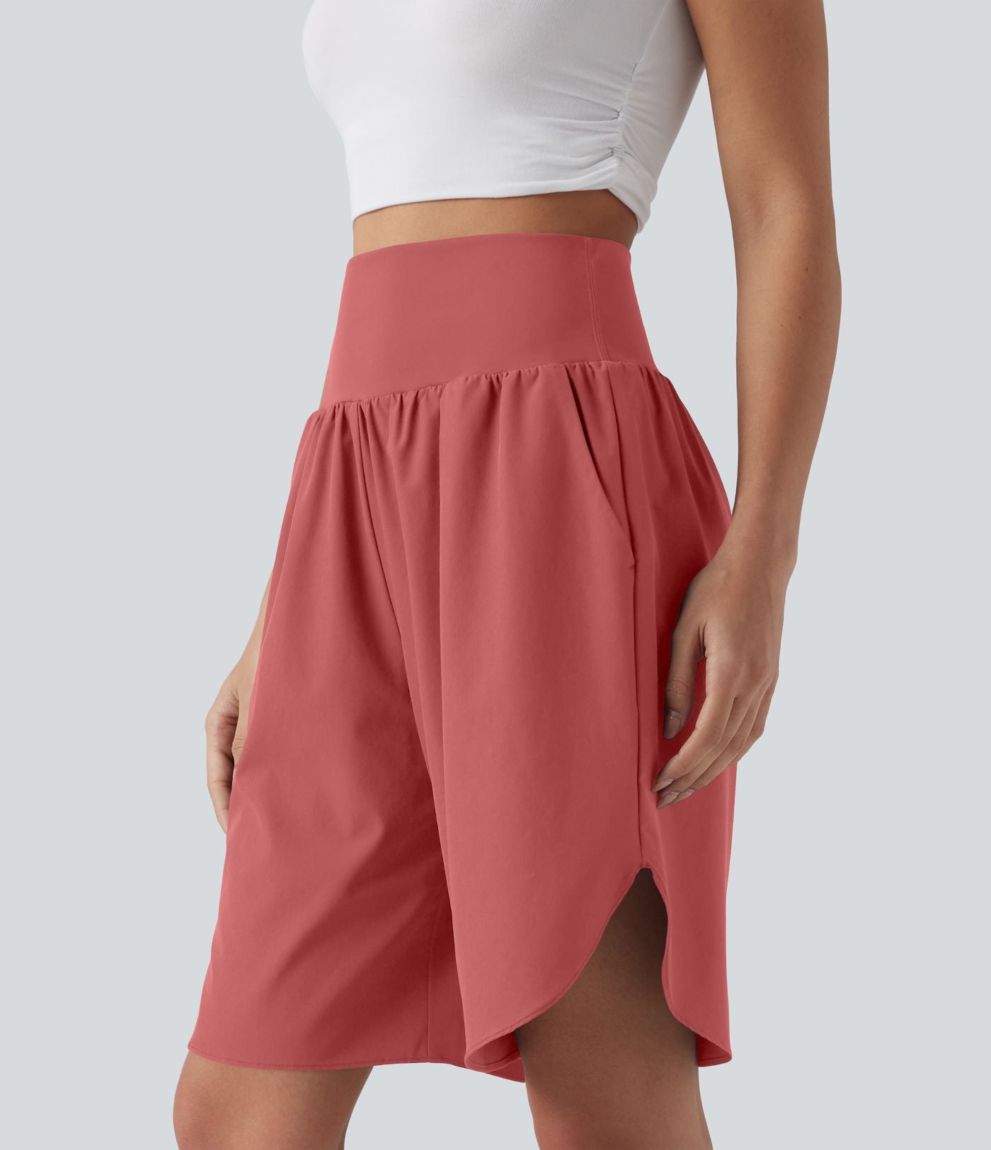Short resort taille haute gainant séchage rapide avec fentes Breezeful™ et poches