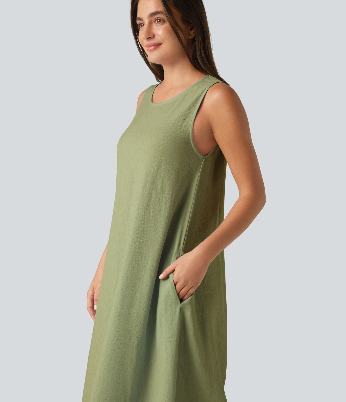 Robe débardeur midi unie sans manches à col rond et poches