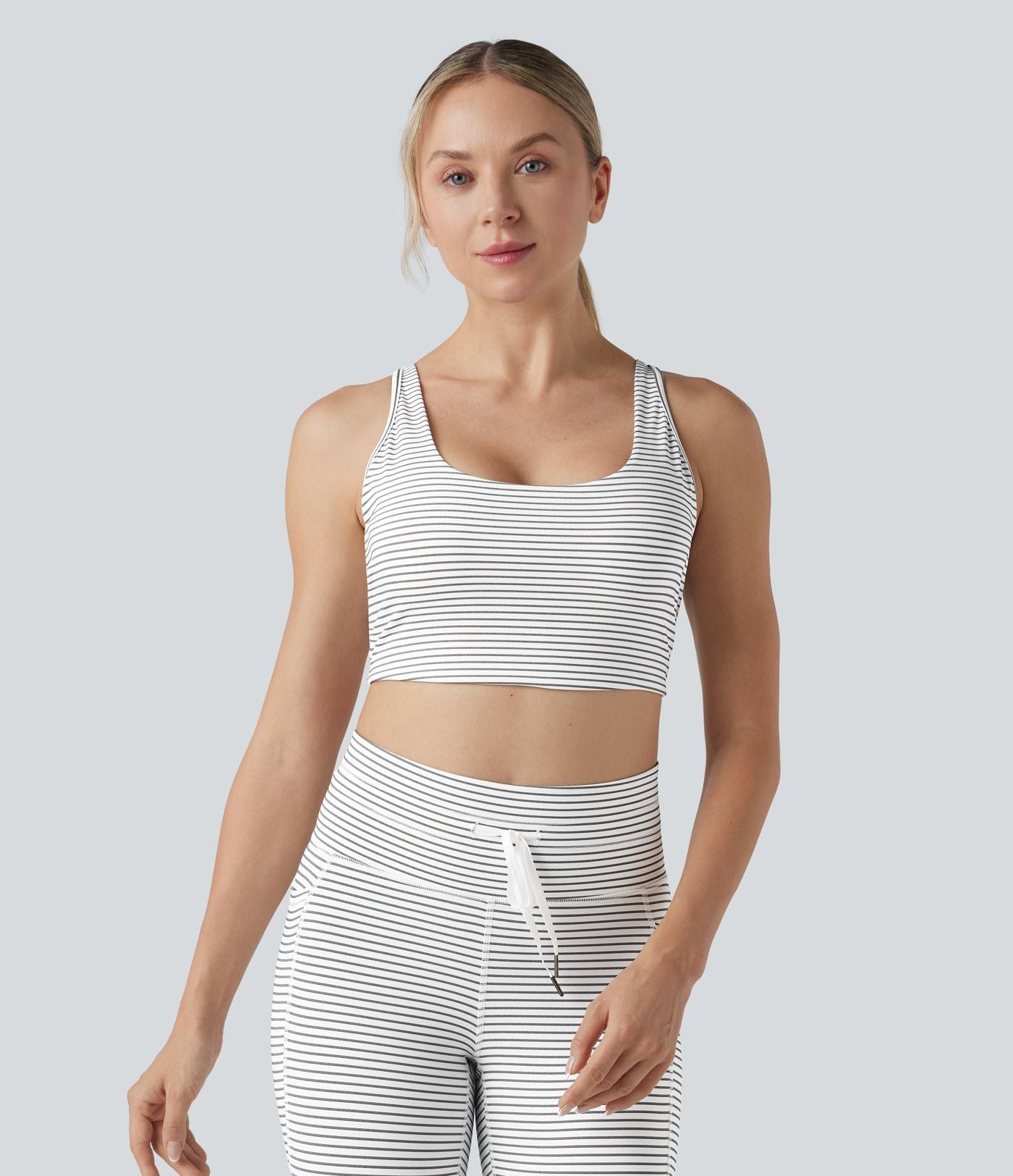 Brassière de sport yoga soutien léger col U découpes à rayures bonnets E-G