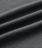 Top tailleur en mélange de laine col rond échancré à manches courtes en maille côtelée