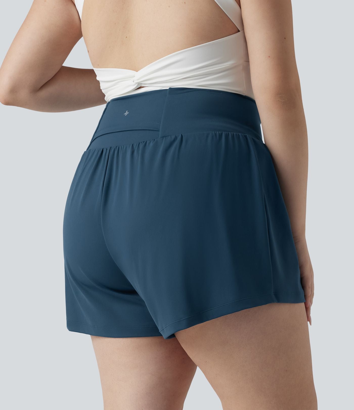 Short de yoga SoftlyZero™ Airy grande taille effet gainant 2-en-1 effet frais, entrejambe 13cm taille haute avec poches