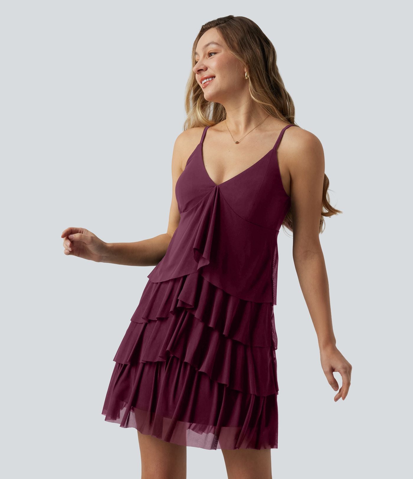 Robe nuisette courte décontractée à volants, dos nu croisé, empiècement en résille, brassière intégrée et poches