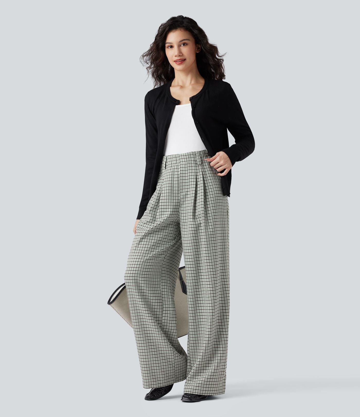 Pantalon tailleur ample taille haute à carreaux avec poches