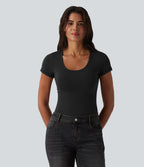 T-shirt Halara décontracté en jersey de coton à manches courtes col dégagé