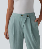 Pantalon tailleur aspect lin fuselé taille haute asymétrique avec poches