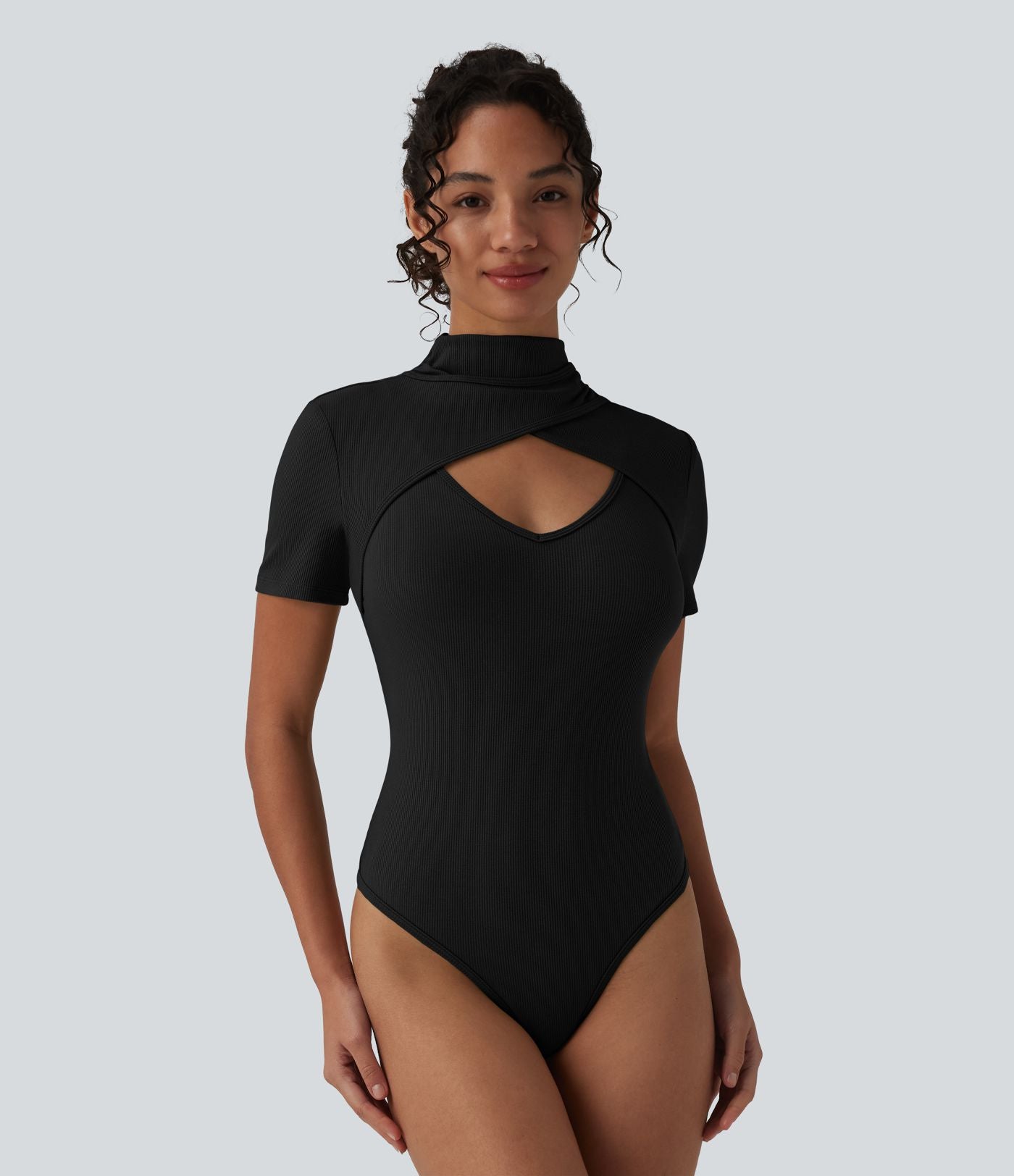 Body casual ajusté côtelé col montant avec découpes et manches courtes