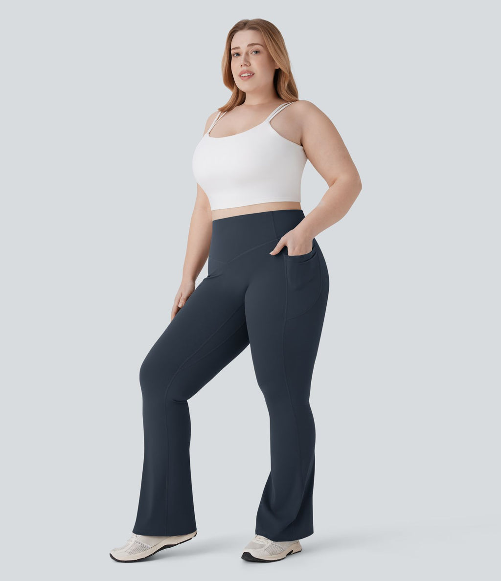Pantalon de yoga à coupe bootcut gainant galbant taille haute grande taille avec effet scrunch et poches Halara UltraSculpt™